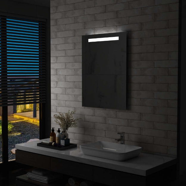 Specchio da Parete a LED per Bagno 60x80 cm