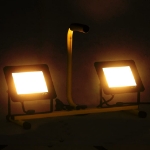 Faretto a LED con Maniglia 2x50 W Bianco Caldo