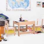 Tavolo per Bambini con 2 Sedie in MDF