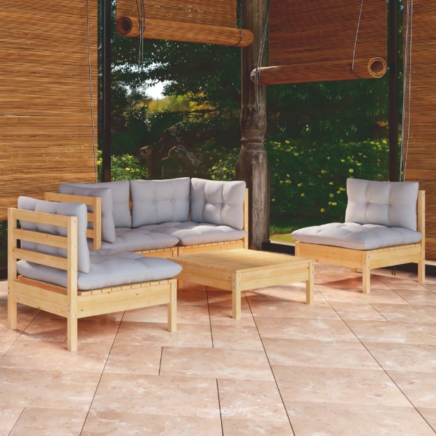 Set Divani da Giardino 5 pz con Cuscini Grigi Massello di Pino